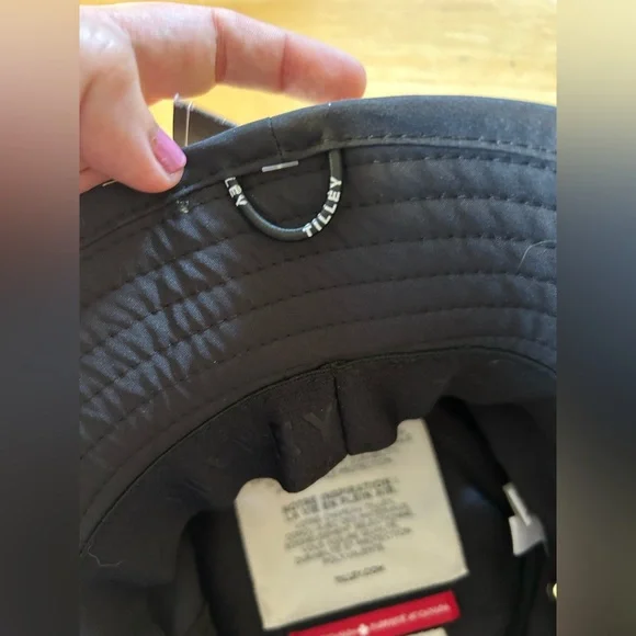 Tilley Hat - Picture 8 of 11